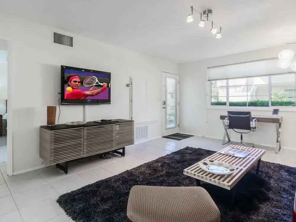 1BR Condo Steps to N Palm Canyon Dr by RedAwning