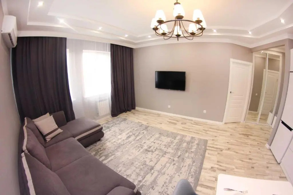 Ujutnye apartamenty na Navoi 208/6