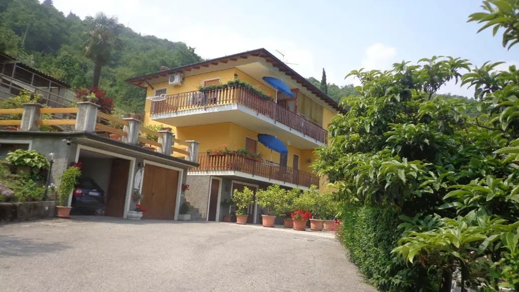 Appartamento Casa Pace Tremosine