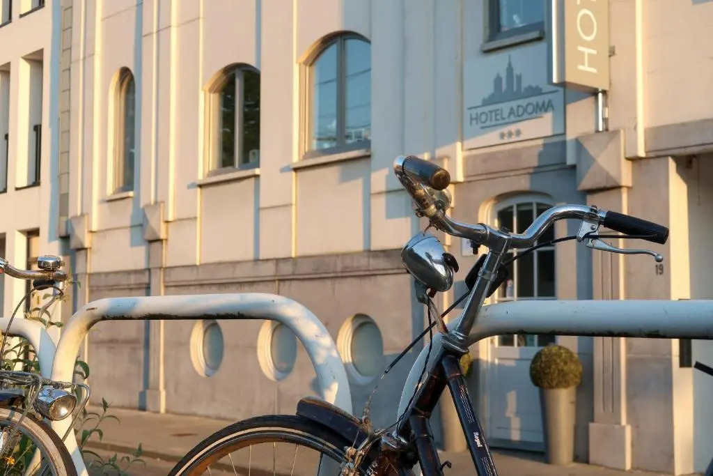 Hotel Adoma