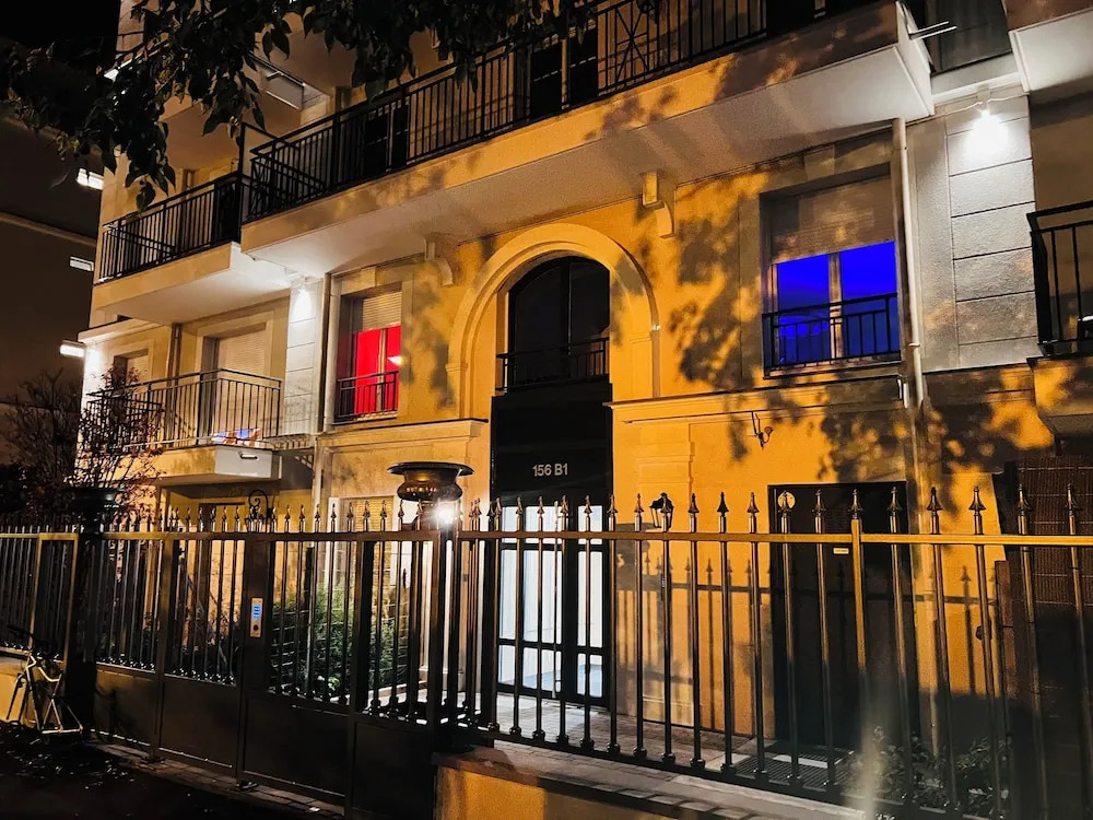 156 Av. Pasteur b1