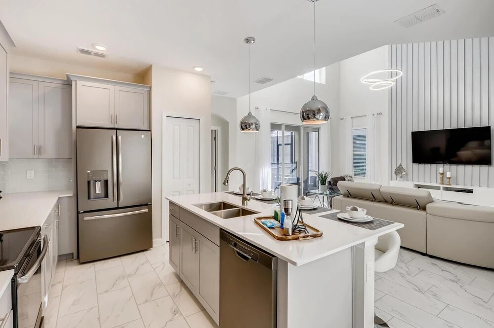 2773 BD - 5Bd Home With Private Pool 14 Guests