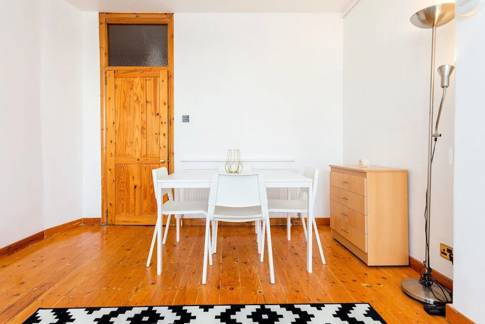 Spacious 2 Bedroom Apartment in Islington