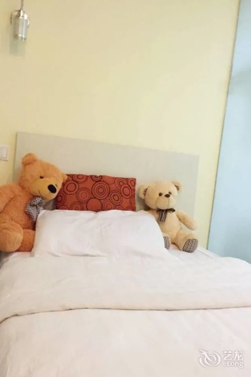 Yangzhou Letu Holiday Hotel