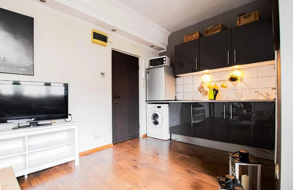 PiotrApartments - Central Warsaw - Walk Everywhere in Central Warsaw