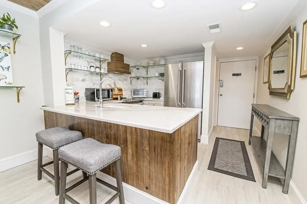 8114 Ocean Front 1st Floor