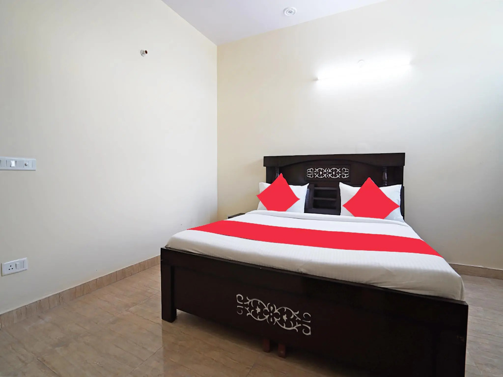 OYO 46744 Hotel Yash