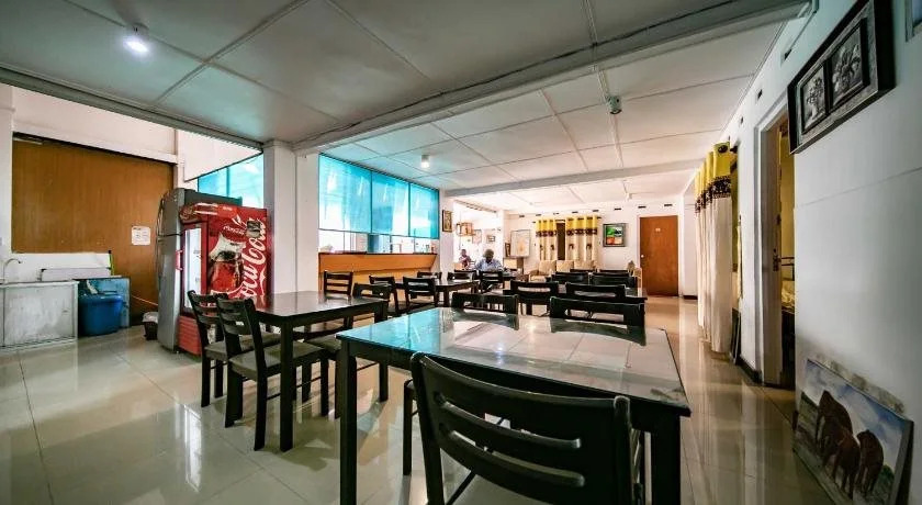 Charlton Kandy City Rest