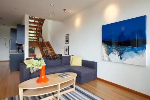 Seven-River View-AC-3BR/2.5BA