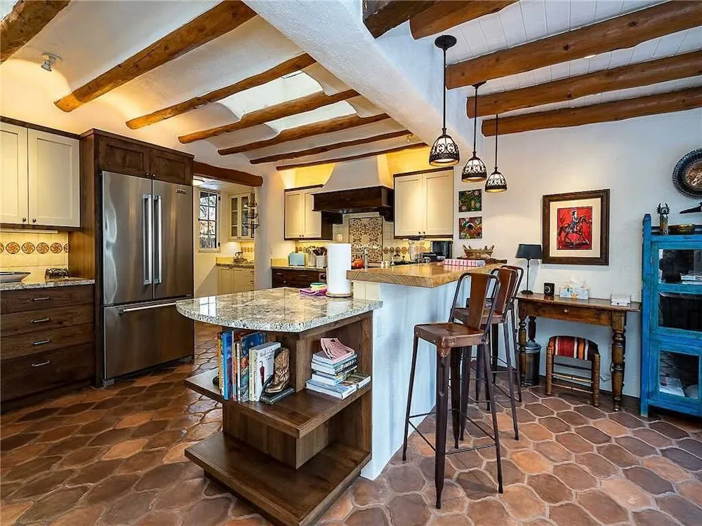 Historic Garden Retreat by Kokopelli Property Management