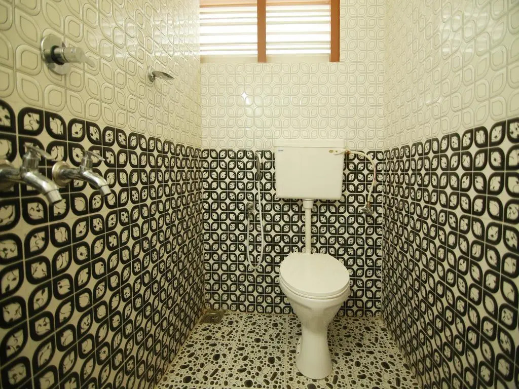 OYO Flagship 5202 Hotel Pearl Malabar