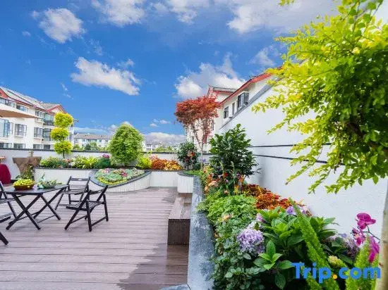 CharmingRain Resort - Luxurious Leisure Villa (Lijiang Ancient Town Branch), Mufeng