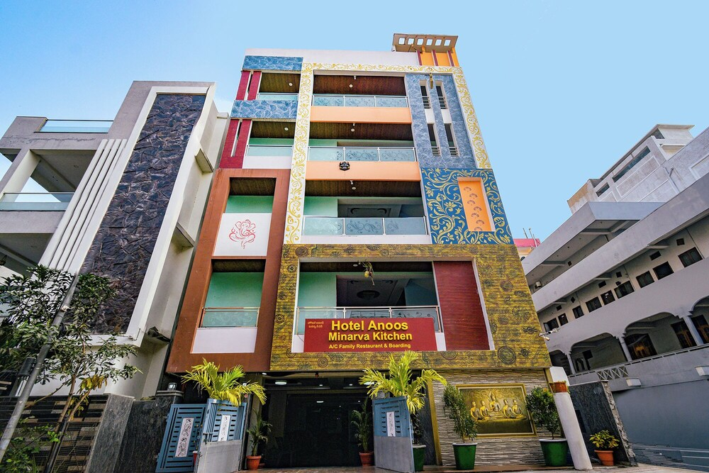 Fabhotel Anoos