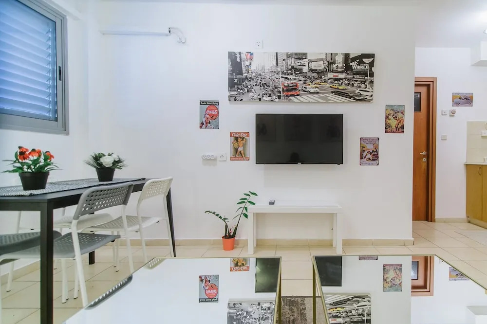 La Mer Apartment- The Florentin tower
