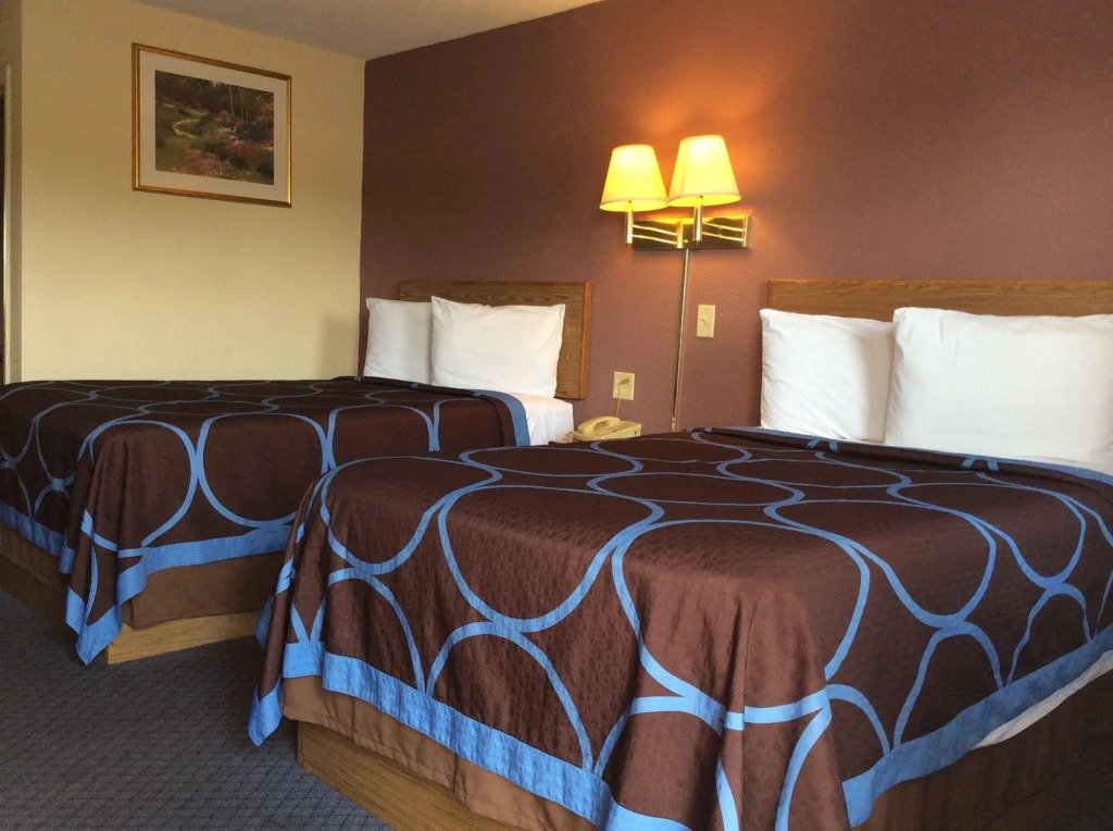Westwoods Motel