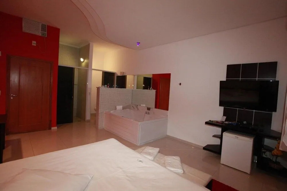 Liverpool Loft & Motel (Только для взрослых)