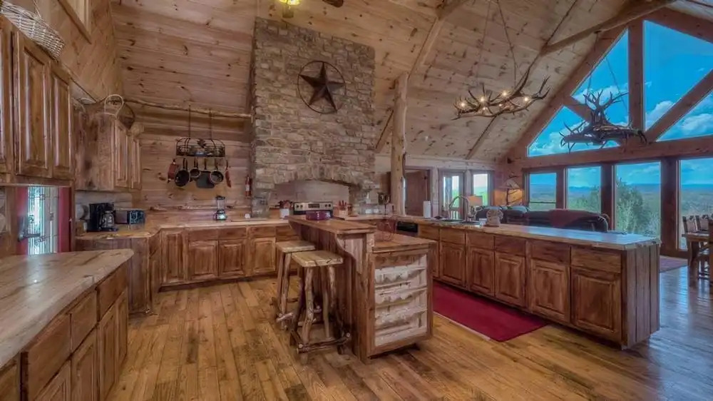 Cloud Top Cabin by Escape to Blue Ridge