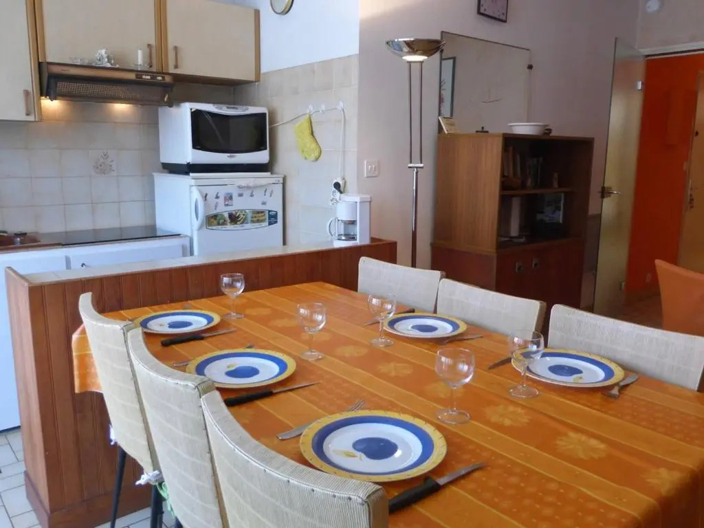 Appartement Saint-Gilles-Croix-de-Vie, 3 pièces, 5 personnes - FR-1-224-771
