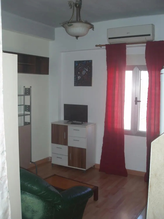 Studio in Salamanca, With Wifi