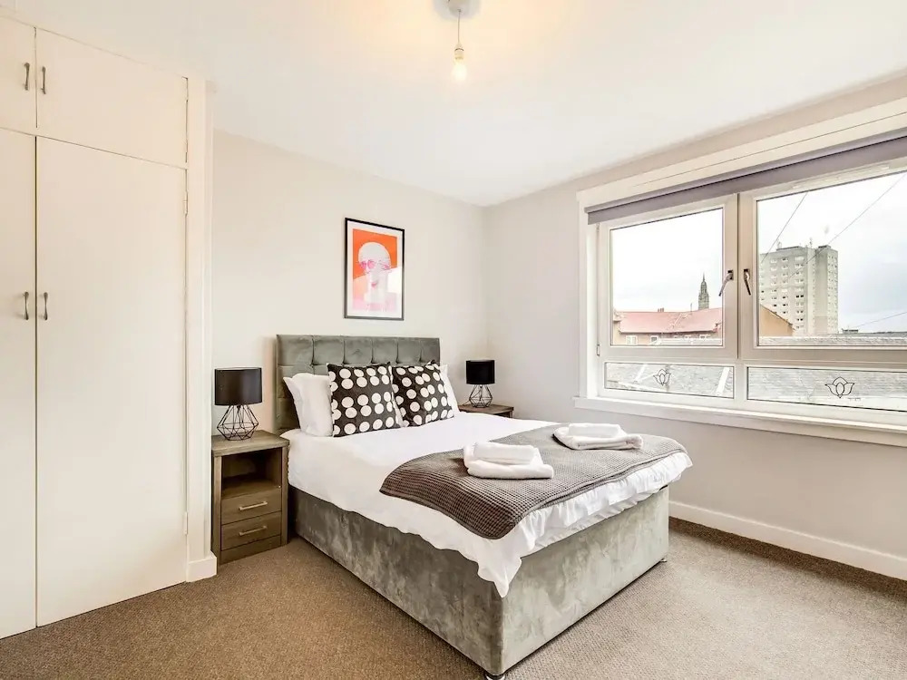 Graceful Apartment in Greenock near Newark Castle