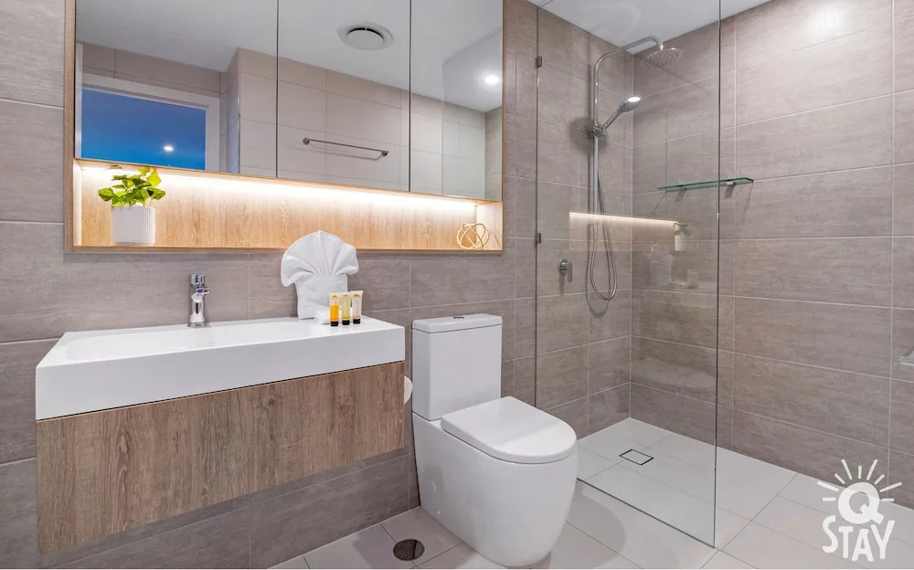 Casino Private Apartments - QStay