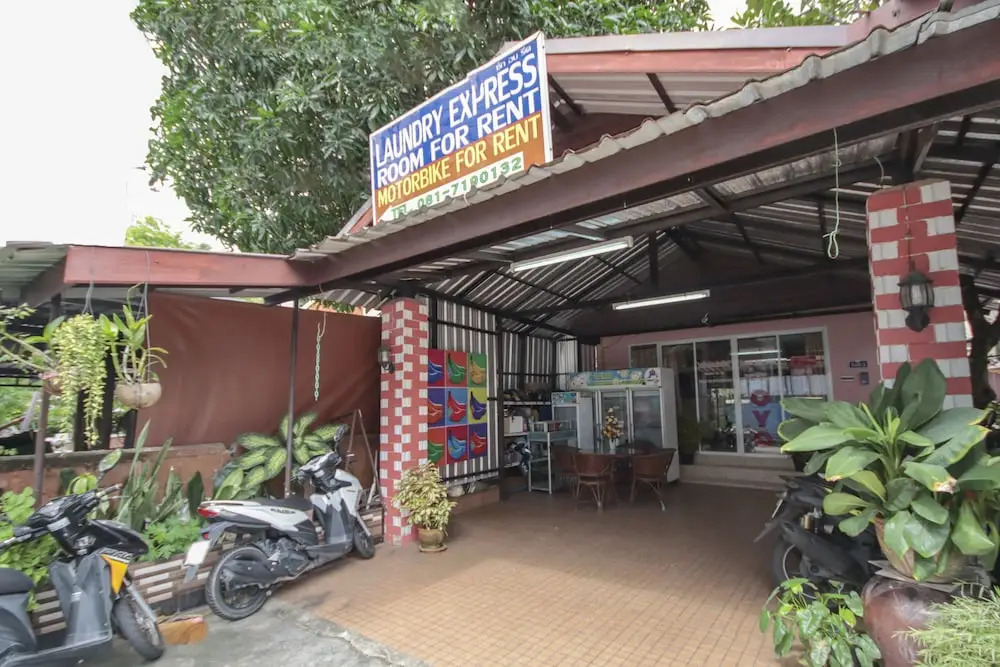 Apinya's Place Karon by OYO Rooms