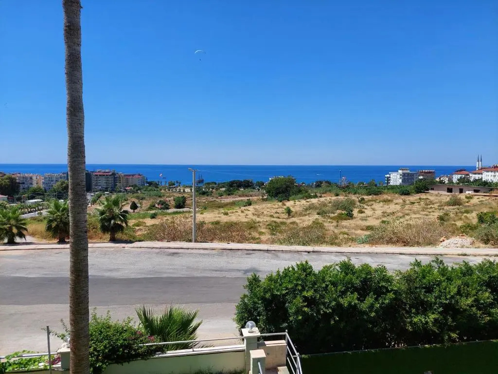 Dinek mahallesi,Eski Antalya yplu cad.,Uygun Cleopatra 3 Sitesi no:59 Blok:E daire:2