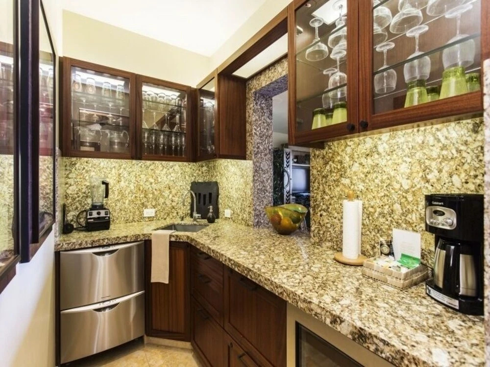 Hale I'a U'i - Beautiful Fish House 4 Bedroom Home