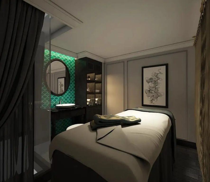 The Emissary Hanoi Hotel & Spa