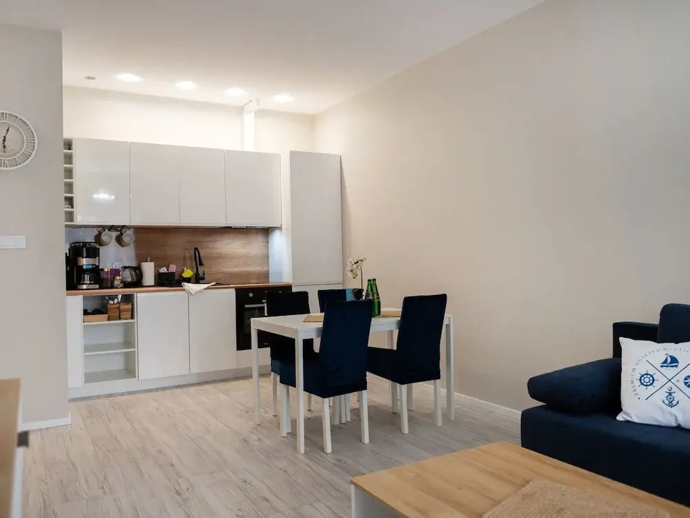 Apartment With air Conditioning, Pool, Sauna