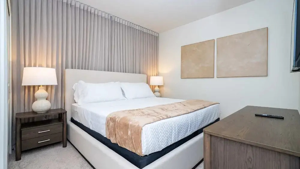 Upstay Family Fun 5BR Retreat w Pool & Games Room
