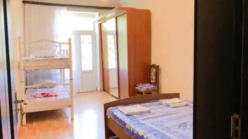 Home-10