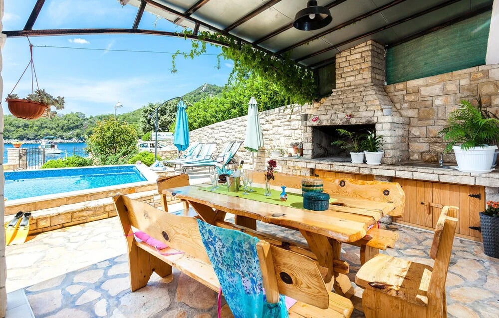 Beautiful Home in Blato With 7 Bedrooms, Wifi and Outdoor Swimming Pool