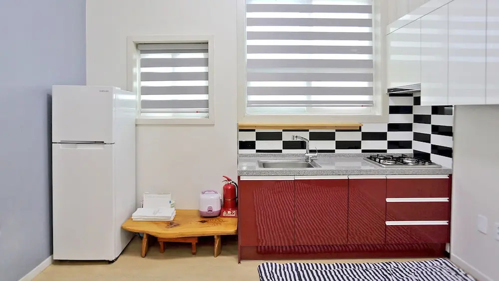 Gangneung Buchaegil Motel and Pension