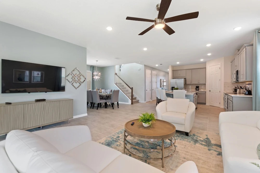 Sea Shore at Solara Resort by Shine Villas #401 villa