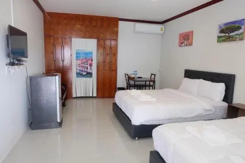 Trakoon Tor Resort