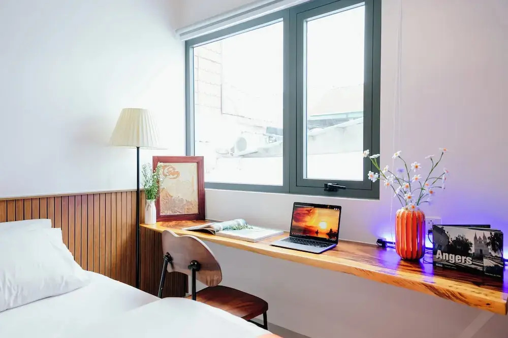 Urban Hotel