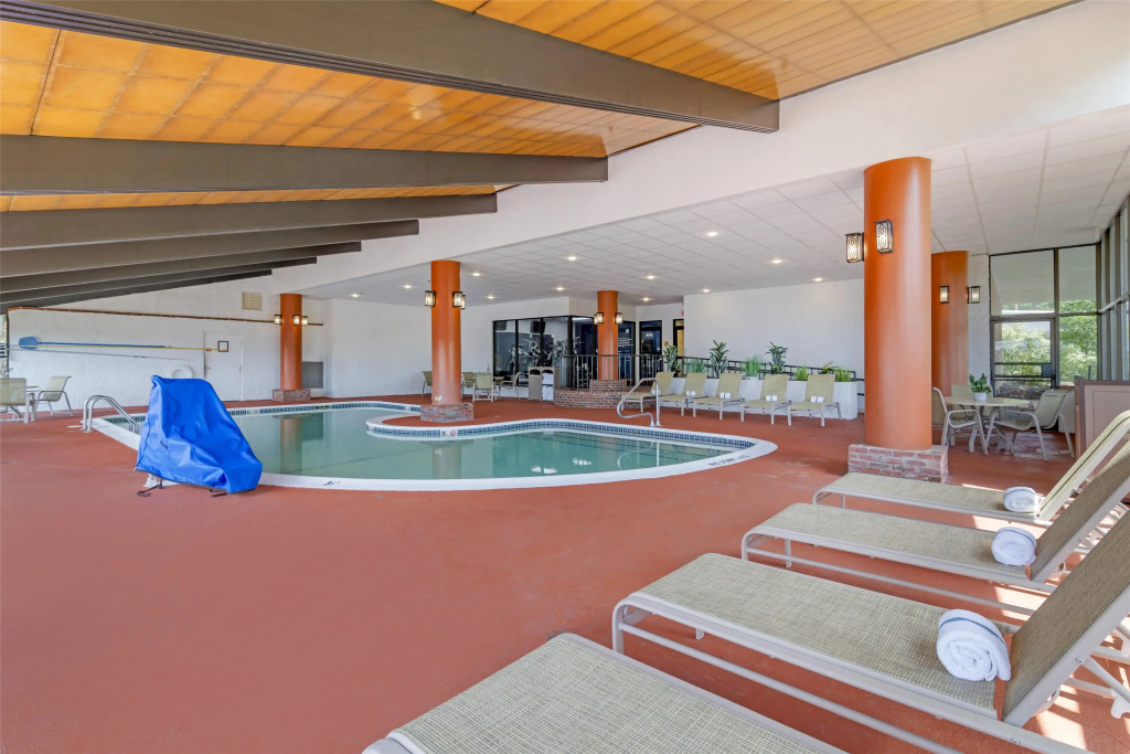 Best Western Royal Plaza Hotel and Trade Center
