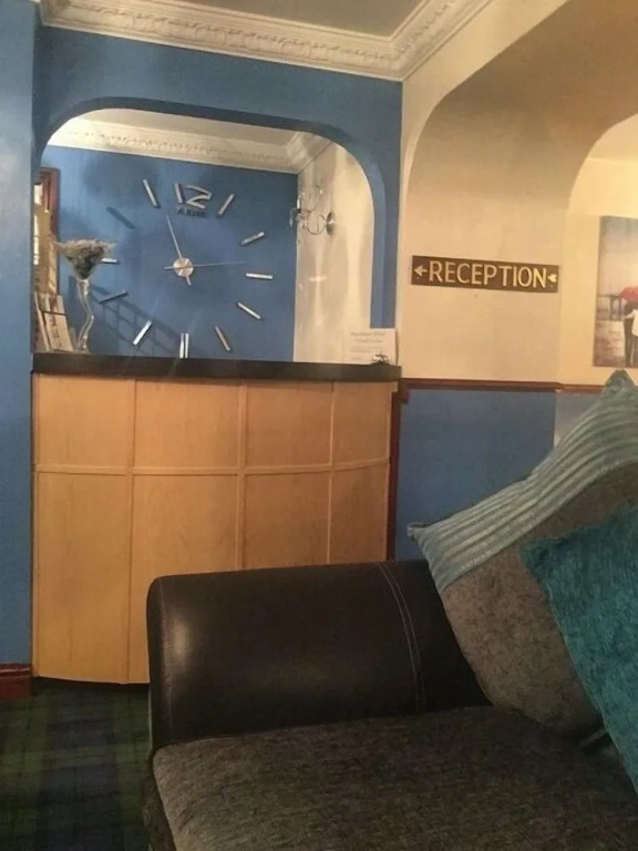 Boathouse Hotel