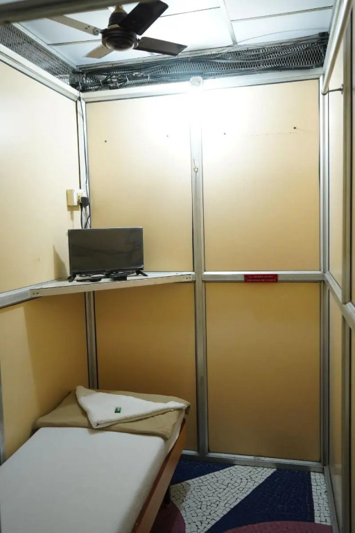 Hotel Sharda Sion