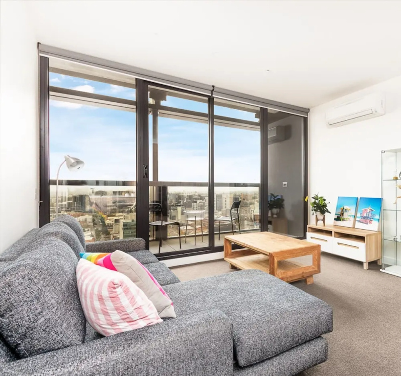 Holistay at Level 26 Franklin Street