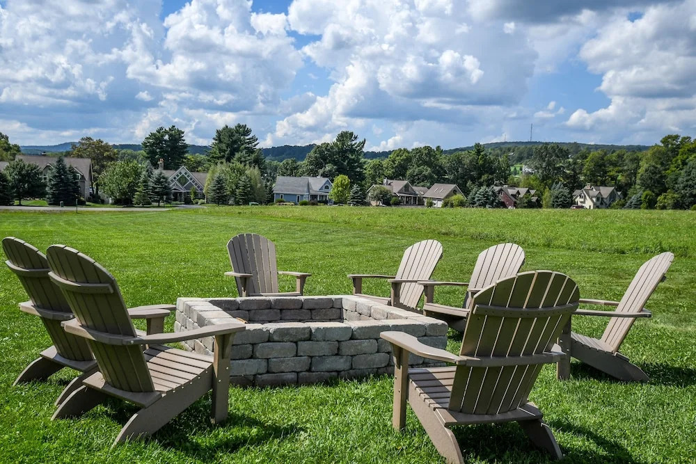 No Wake Zone 5 Bedroom House