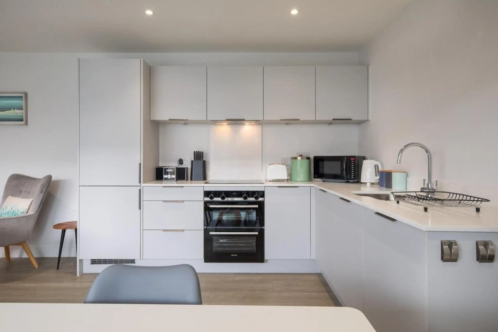 4 Challacombe - Indoor Pool and 4 minute walk to Woolacombe Beach!