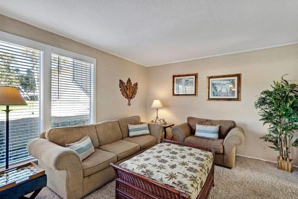 Love Me 1037 - 1 Br Condo