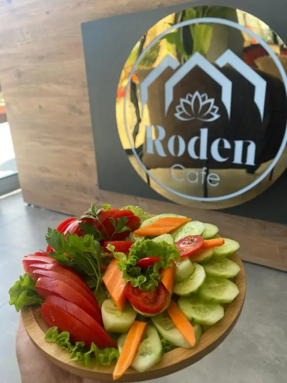 Roden Apart