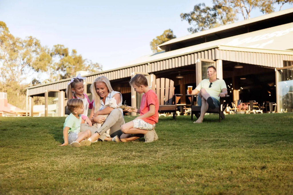 Paradise Country Farmstay