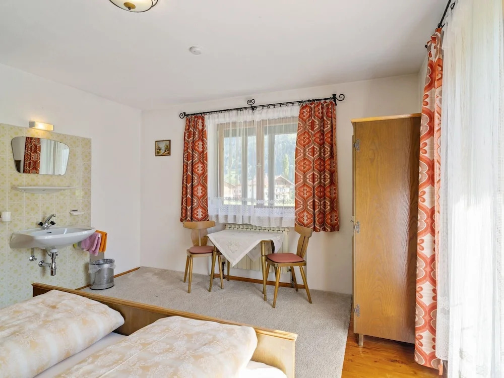 Vibrant Apartment Near Ski Area in Zell am Ziller