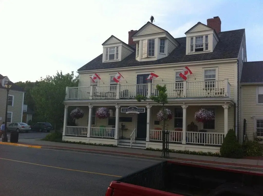 Windsor House Inn