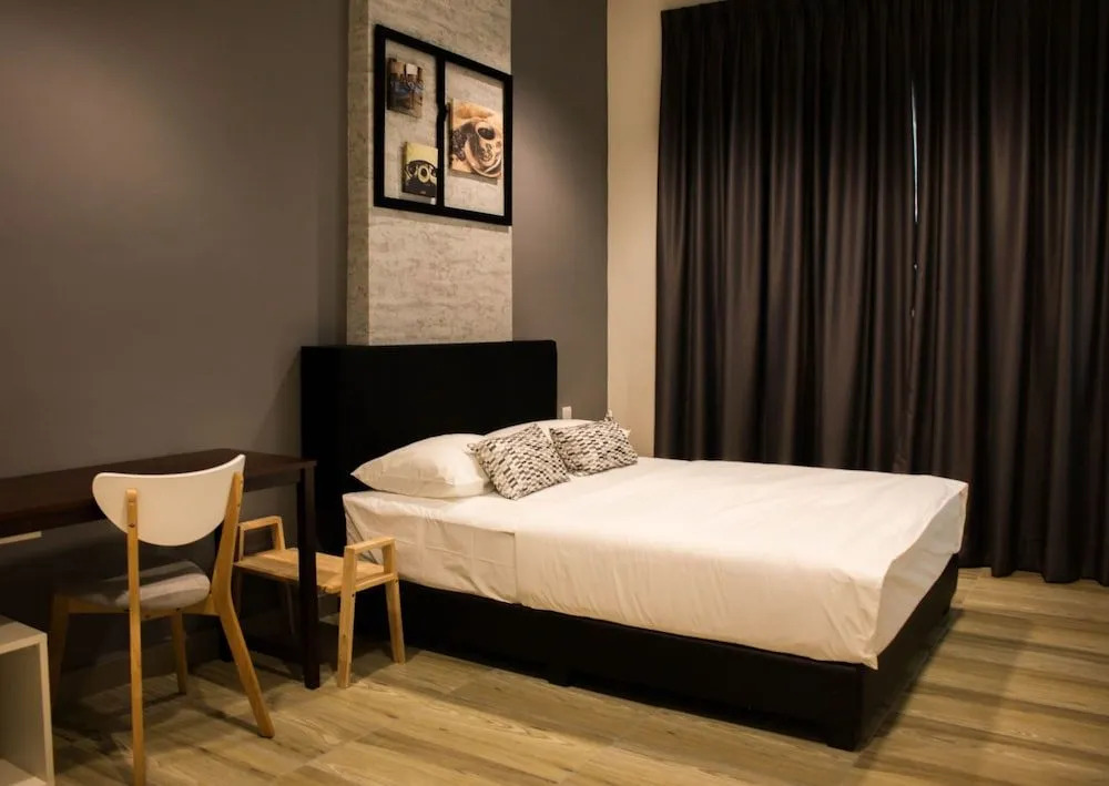 Octagon Ipoh by Plush