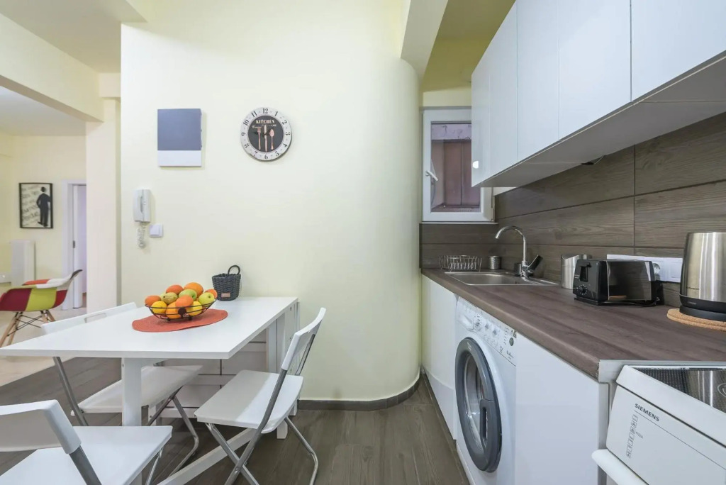 Superb Acropolis view 3bd apt in historical center